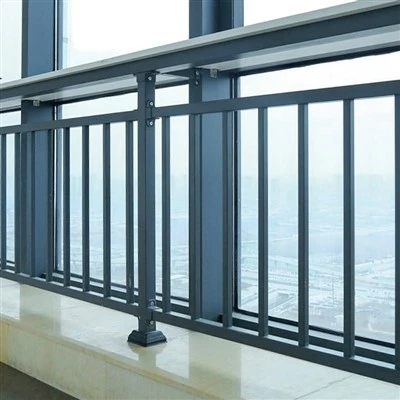 Pagar Balkon Dekoratif